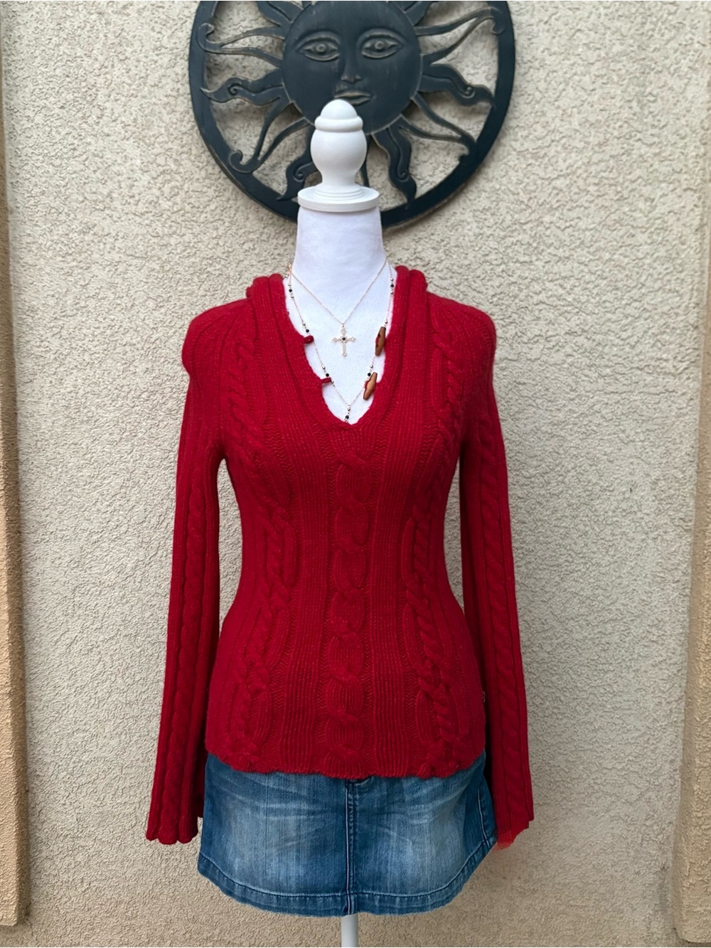American Eagle 100% Lambswool Red Cable Knit Hooded Sweater Y2K Preppy Fall